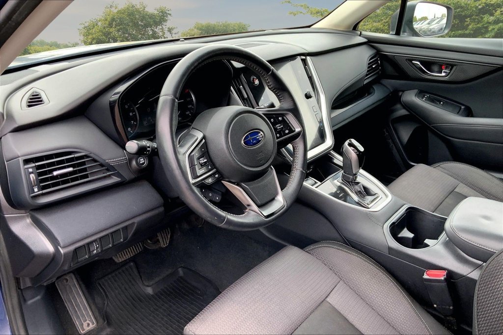 Used 2020 Blue Subaru Premium image 15