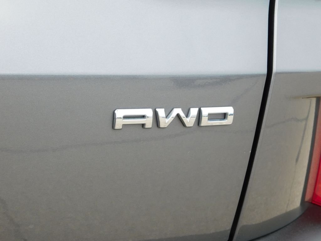 Used 2023 Gray Ford Active image 41