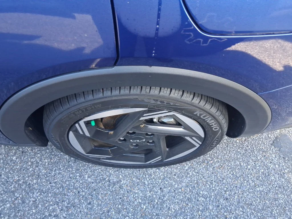 Used 2025 Blue Kia EX image 9