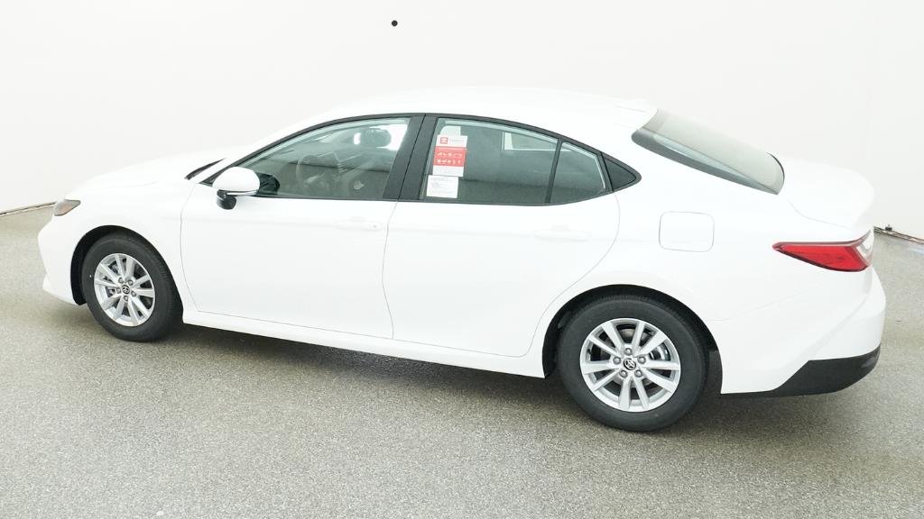 New 2026 Ice Cap Toyota LE image 64