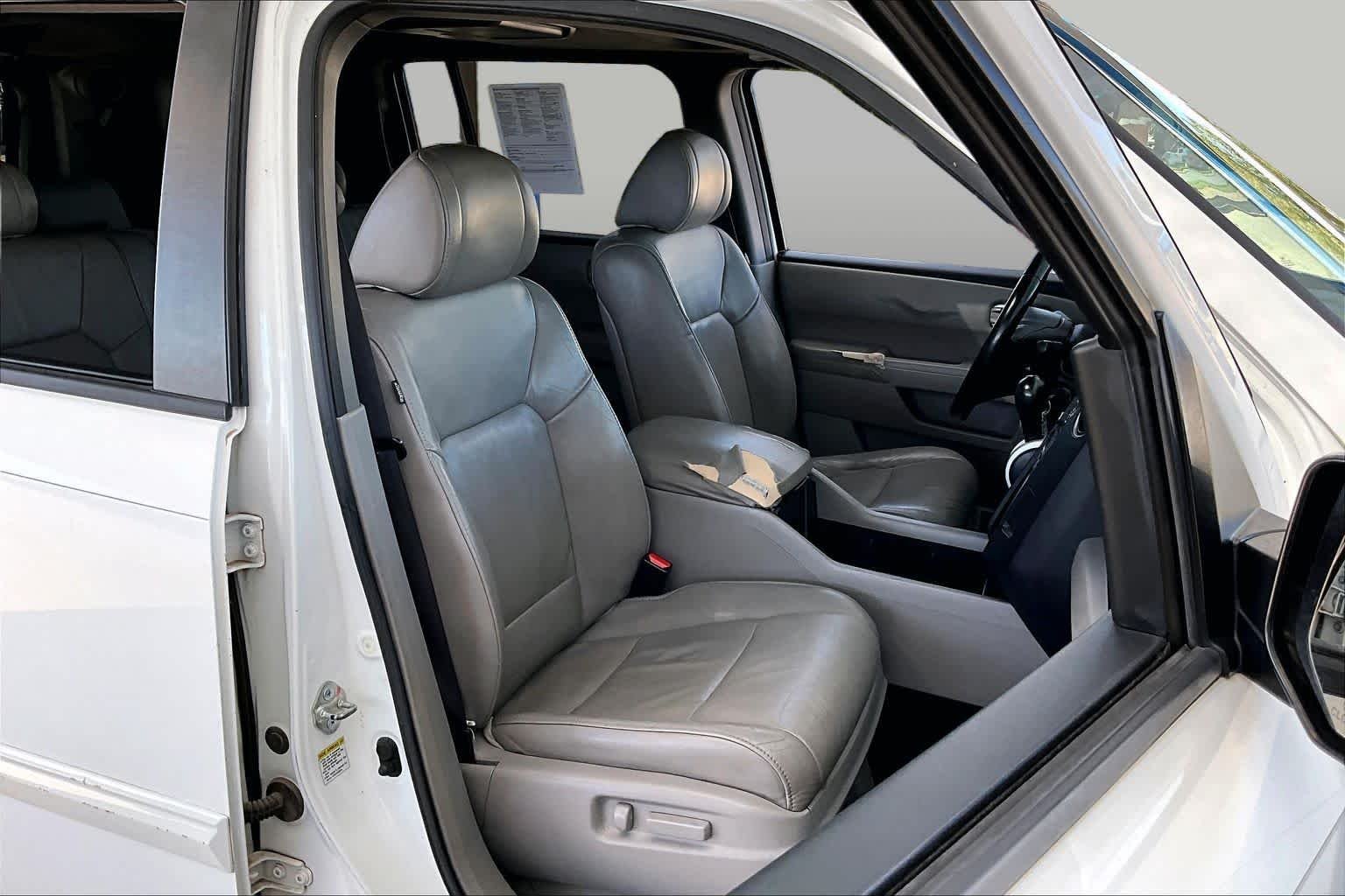 Used 2011 Taffeta White Honda EX-L image 8