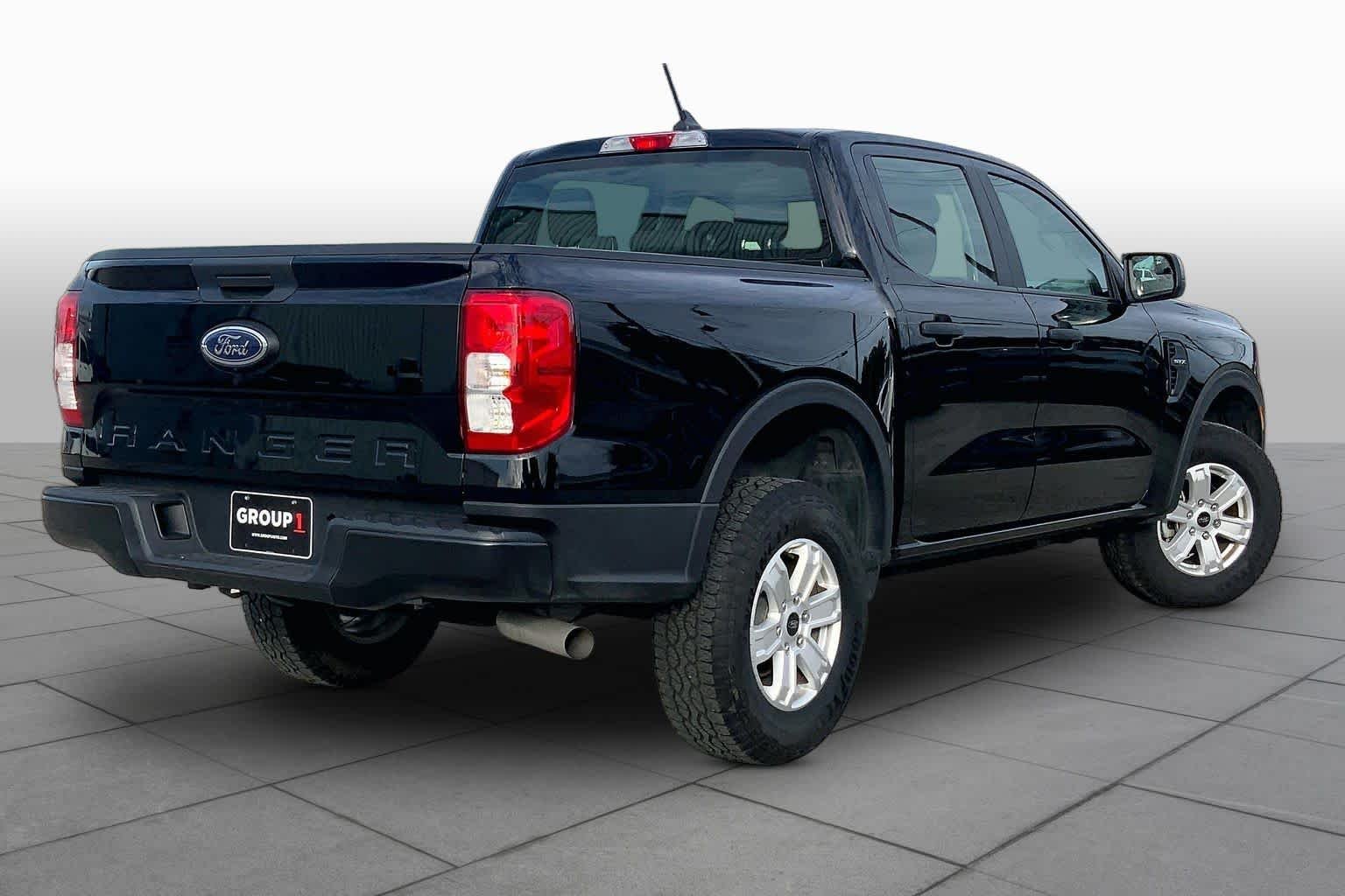 Used 2025 Shadow Black Ford XL image 13
