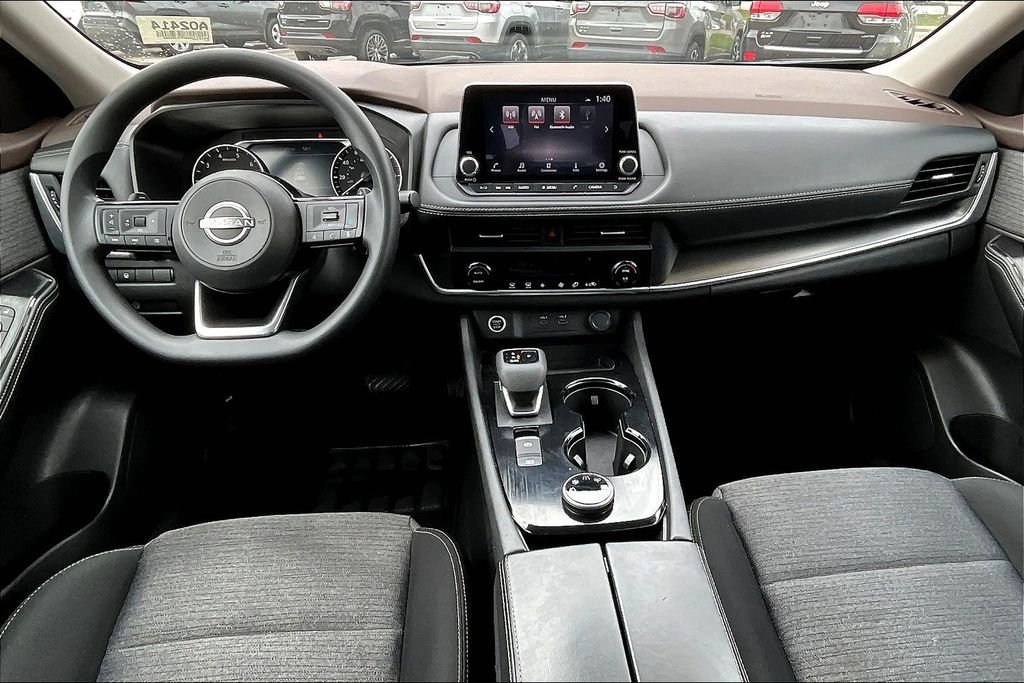 Used 2023 Gray Nissan SV image 21