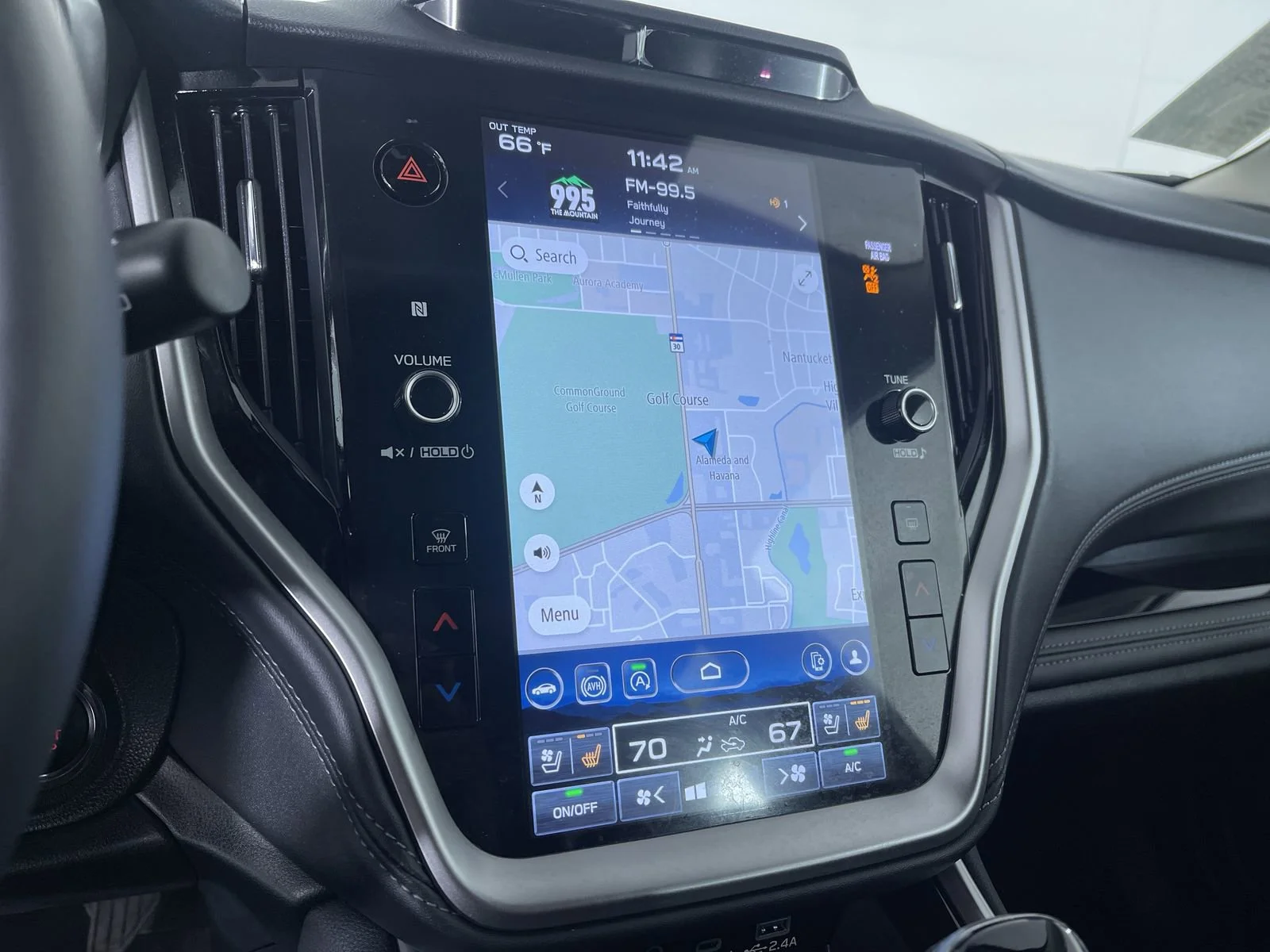 2025 Subaru Outback Touring - Photo 18