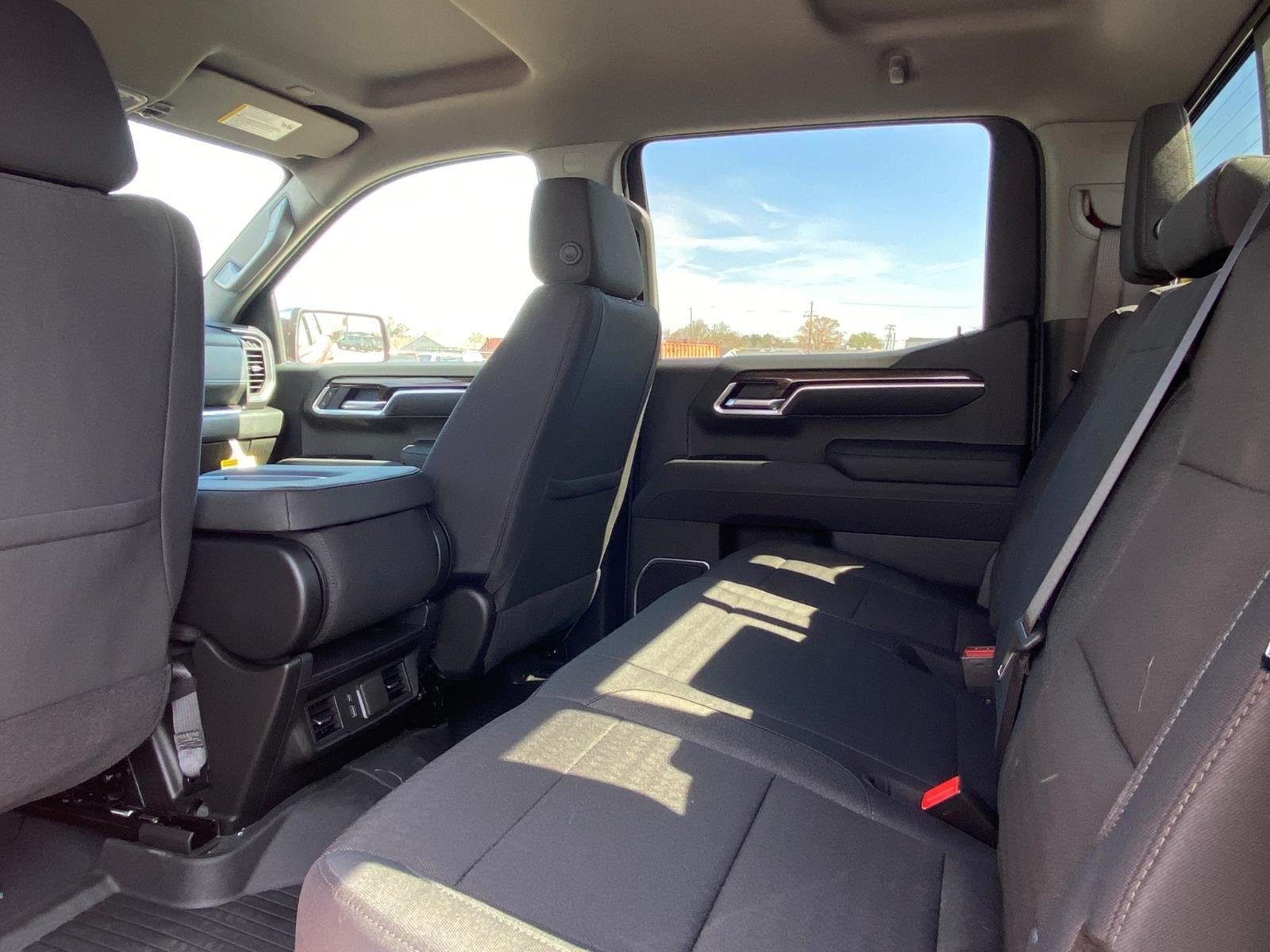 2026 Chevrolet Silverado 1500 LT - Photo 21