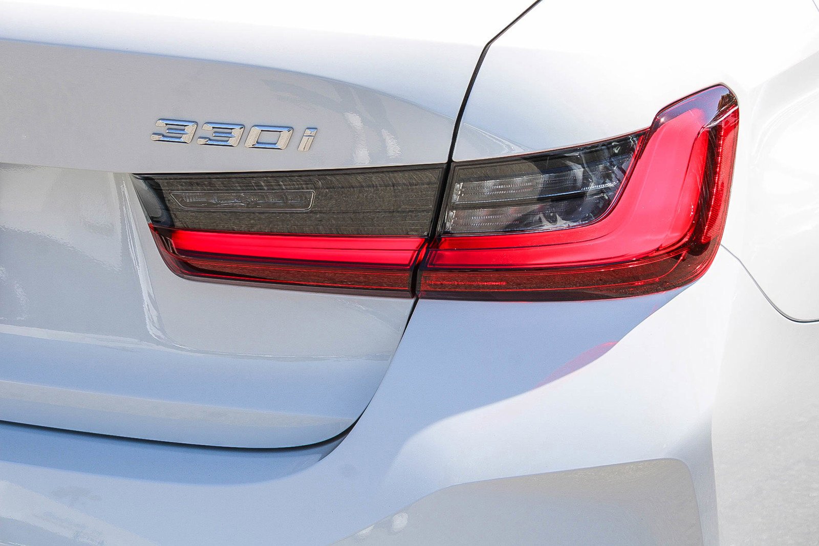 New 2026 Alpine White BMW 330i image 7