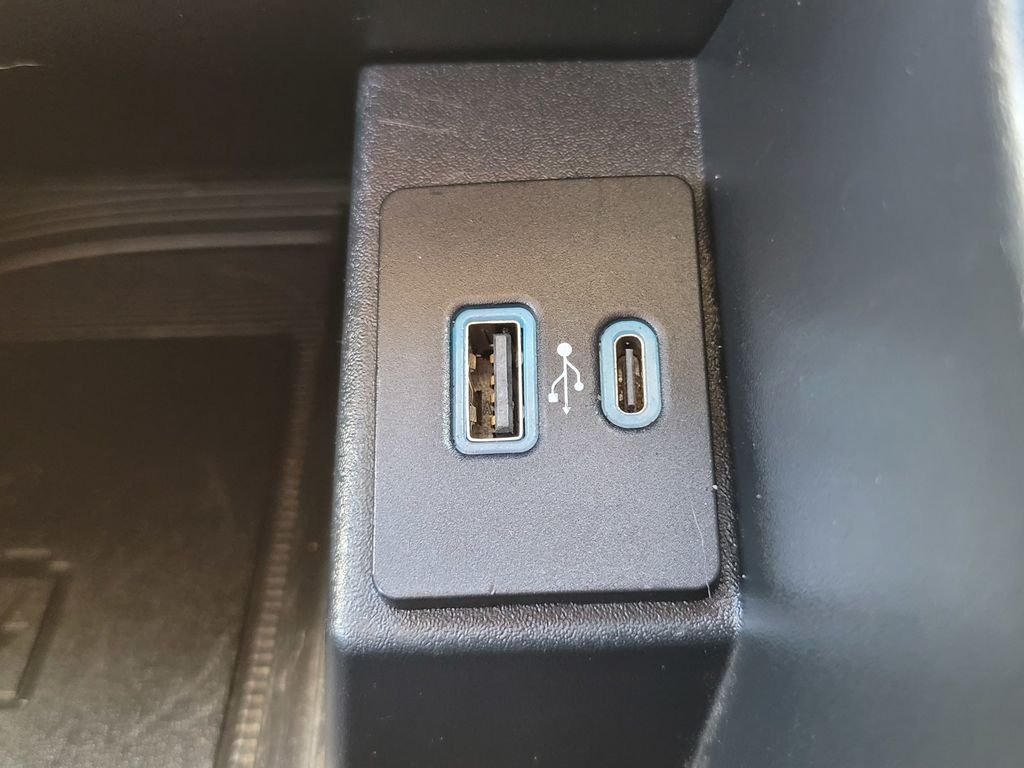 Used 2021 Silver Ford Titanium image 21