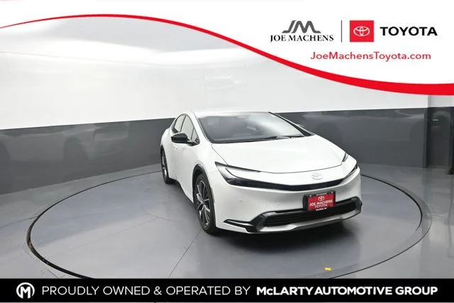 2024 Toyota Prius XLE FWD's photo
