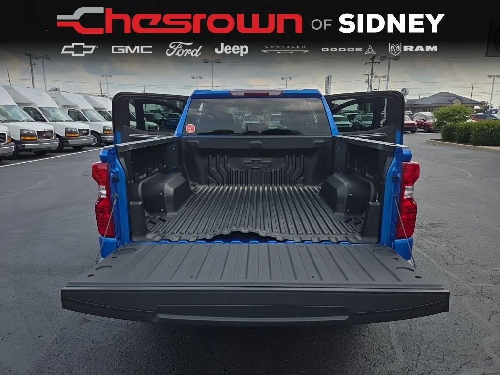 Used 2025 Blue Chevrolet LT image 14