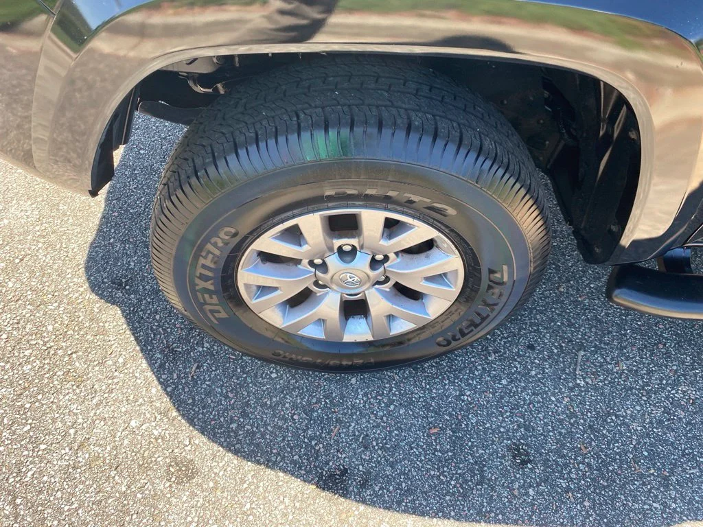 Used 2018 Black Toyota SR5 image 19