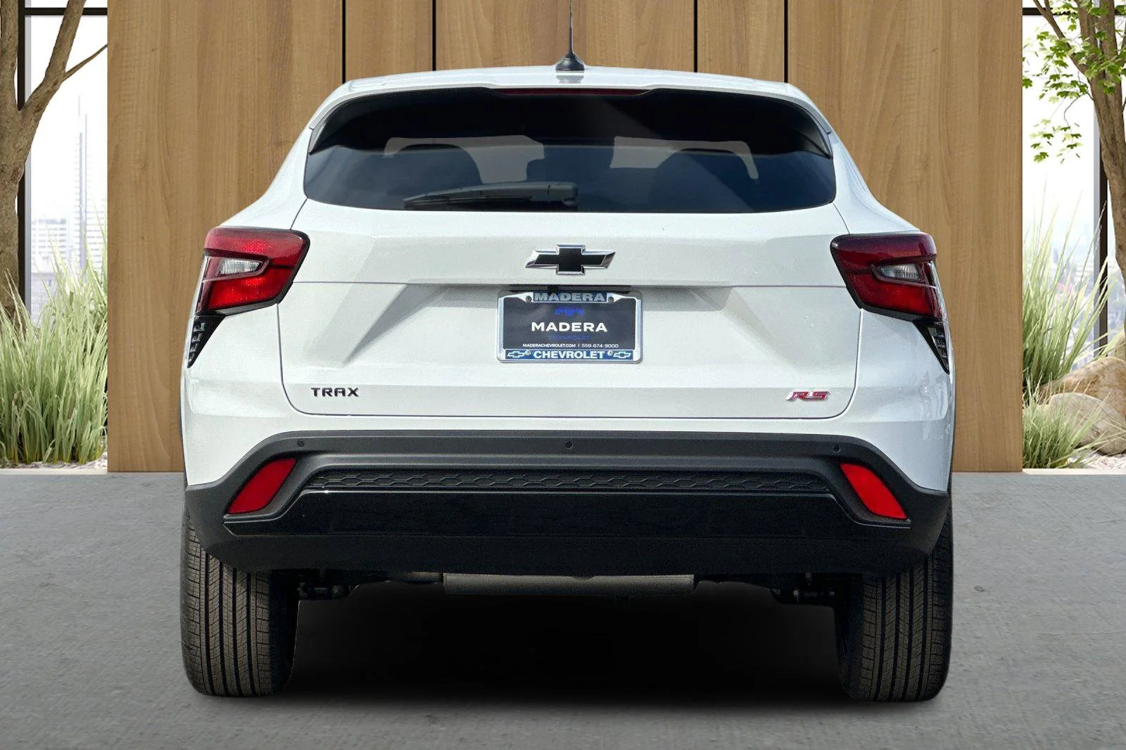 New 2026 Summit White Chevrolet 1RS image 5