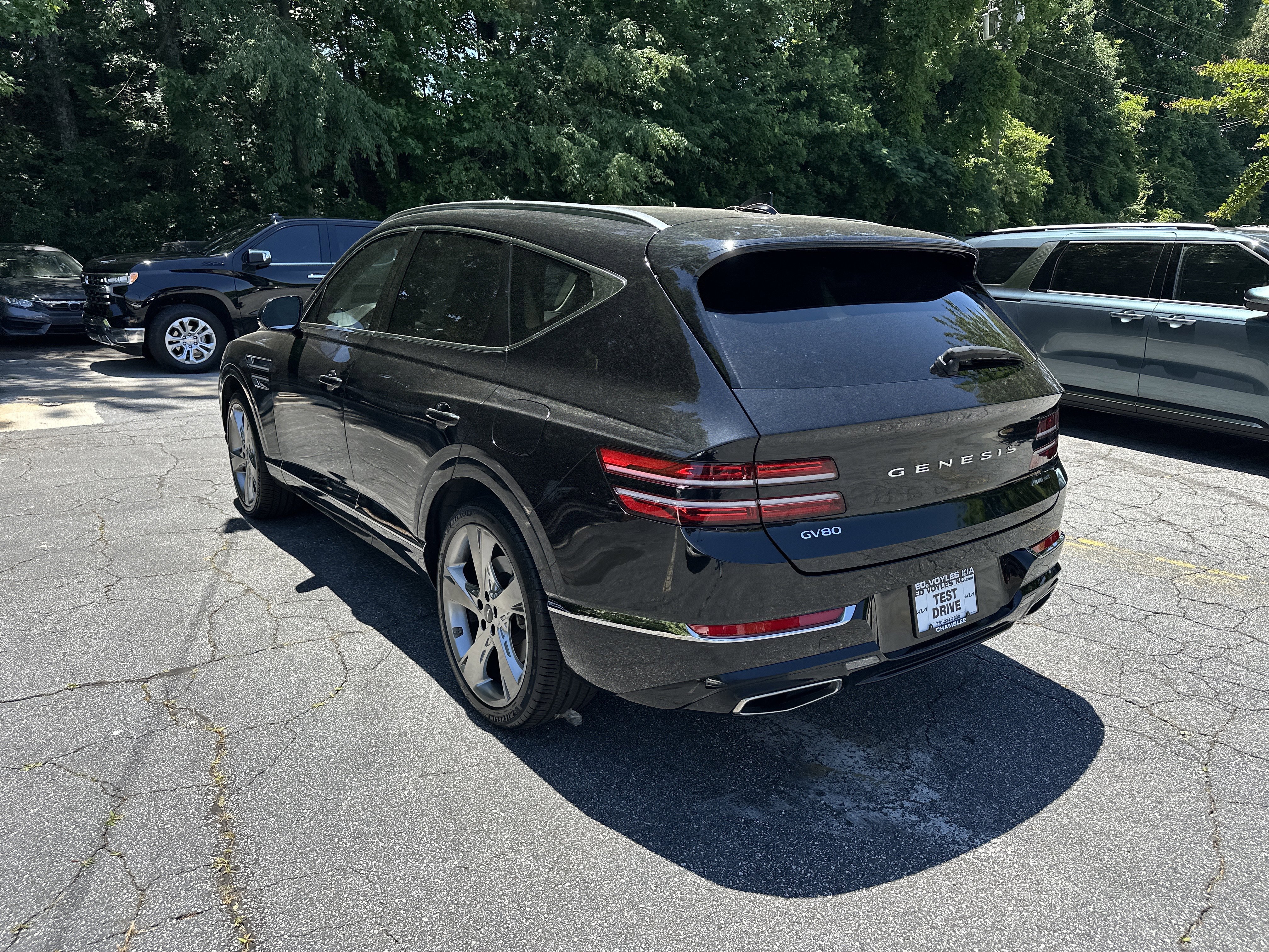 Used 2021 Vik Black Genesis 3.5T Prestige image 8