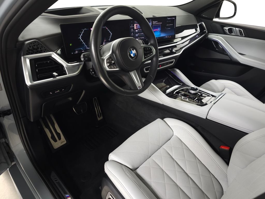 Used 2024 Gray Metallic BMW xDrive40i image 18