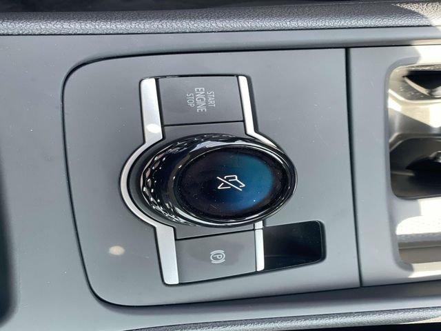 New 2026 Silver Volkswagen 2.0T SE image 15