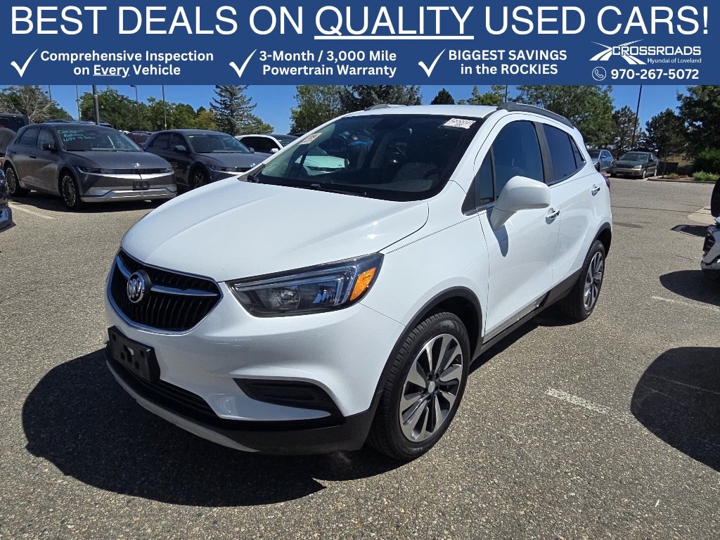 Used 2022 Summit White Buick Preferred image 1