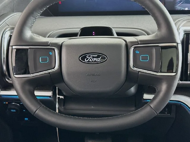 New 2026 Ford Expedition Platinum