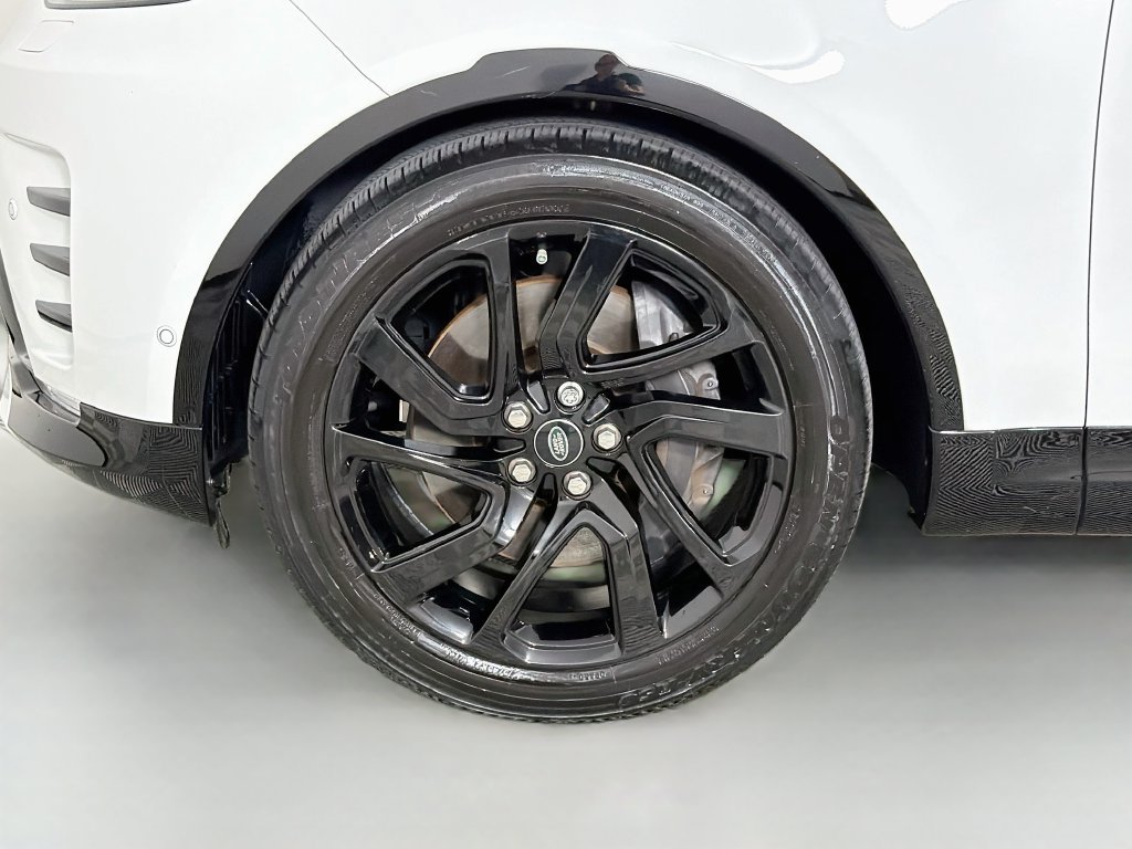 Certified Used 2023 White Land Rover S R-Dynamic image 33