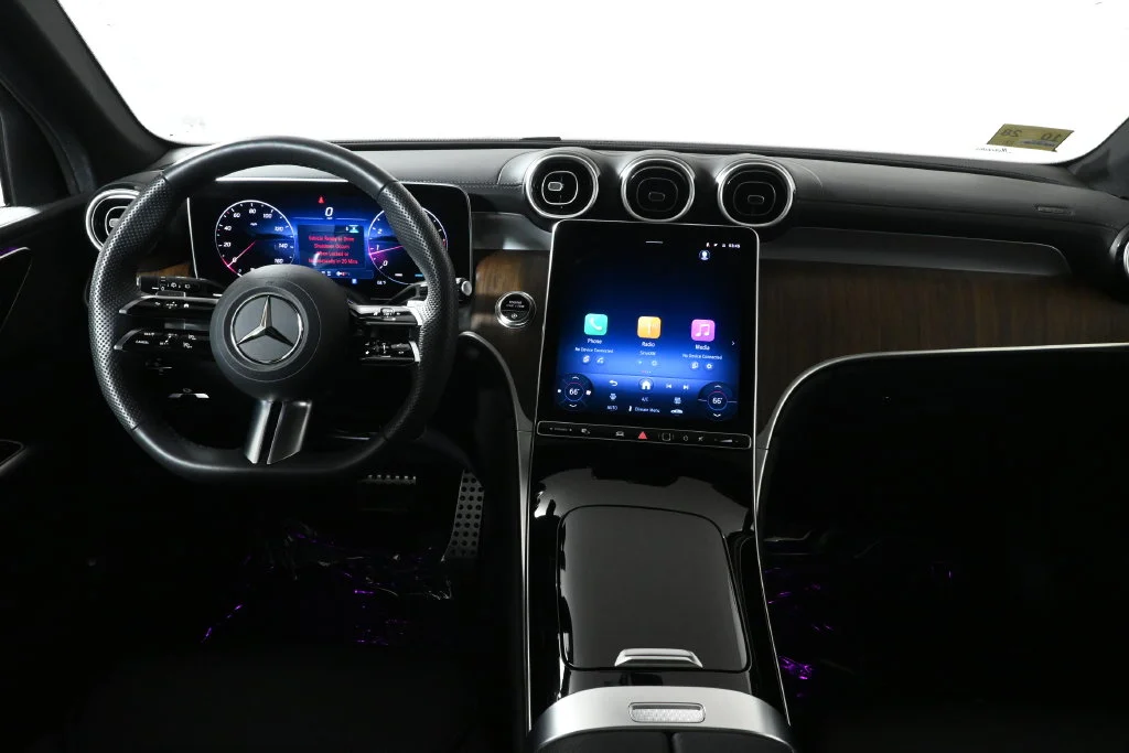 Certified Used 2026 Red Mercedes-Benz GLC 300 image 17