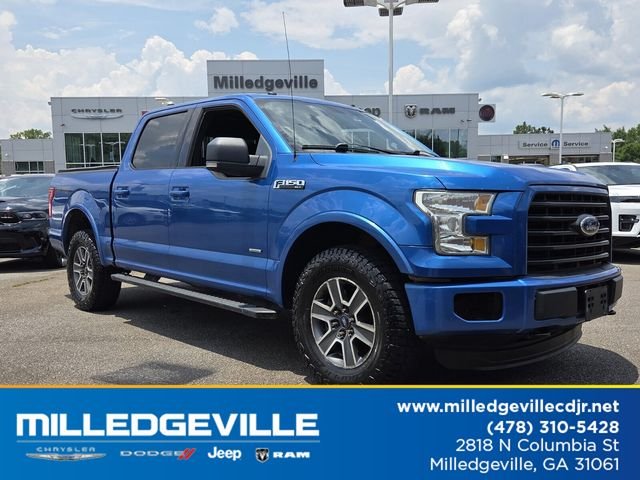 Used 2016 Blue Ford XLT image 1