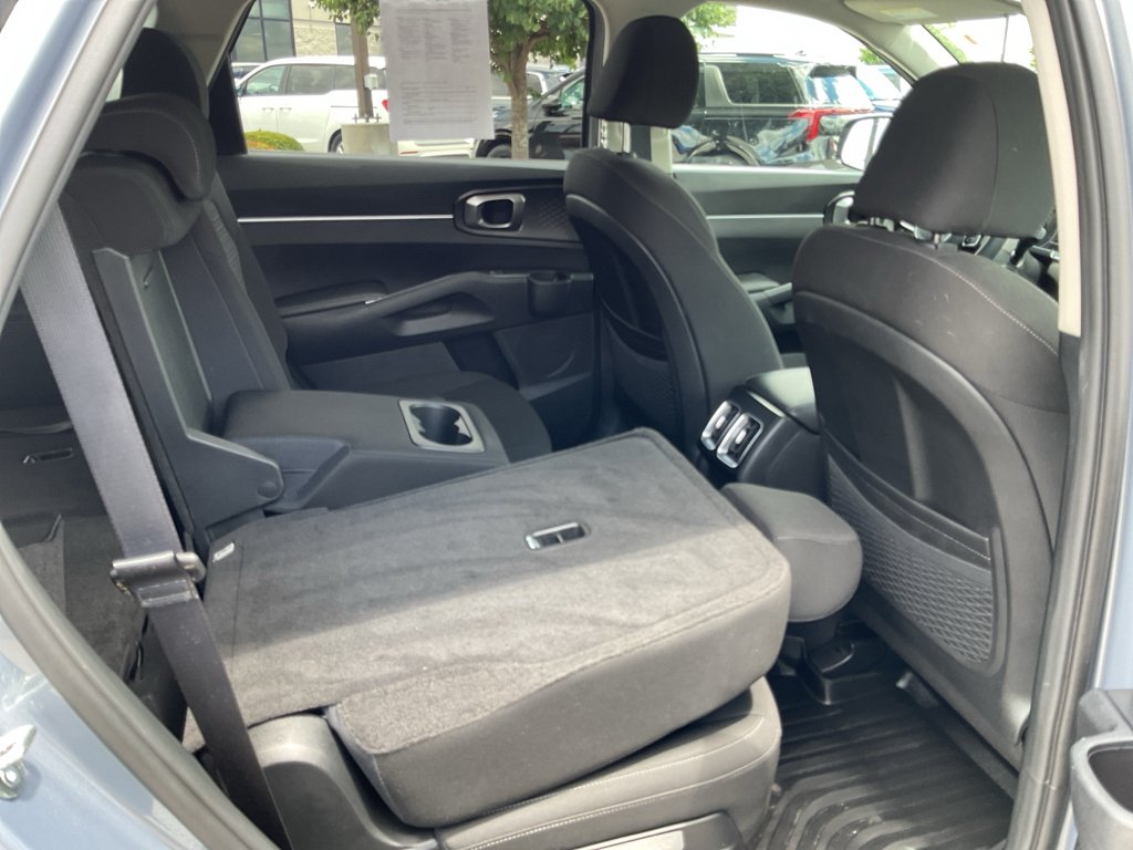 Certified Used 2023 Everlasting Silver Kia LX image 15
