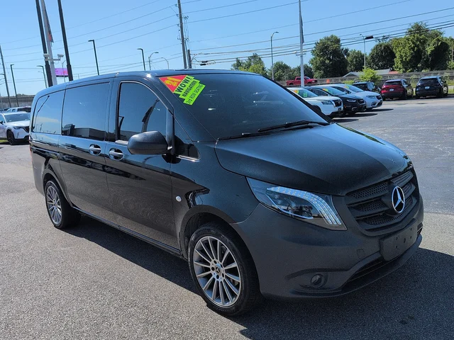 2021 Mercedes-Benz Metris Passenger Van 