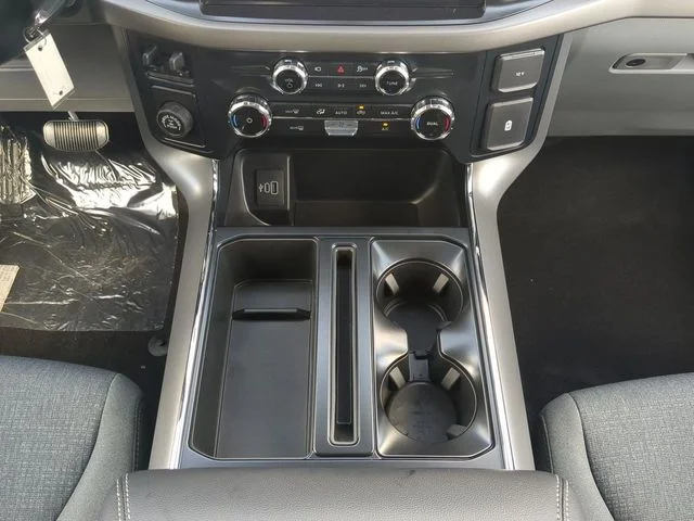 New 2026 Silver Ford XLT image 19