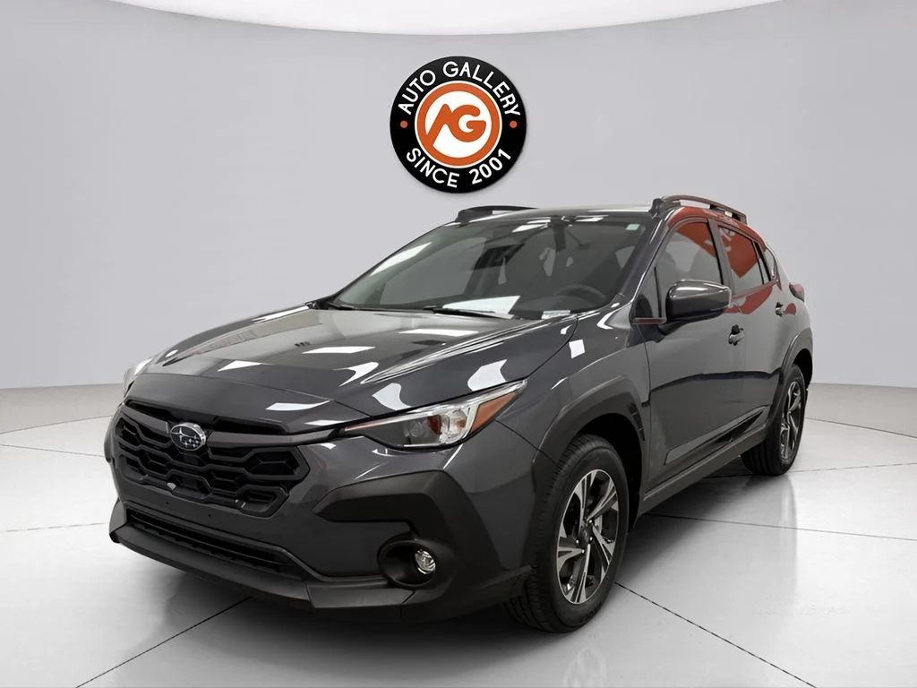 Used 2025 Gray Subaru Premium image 3