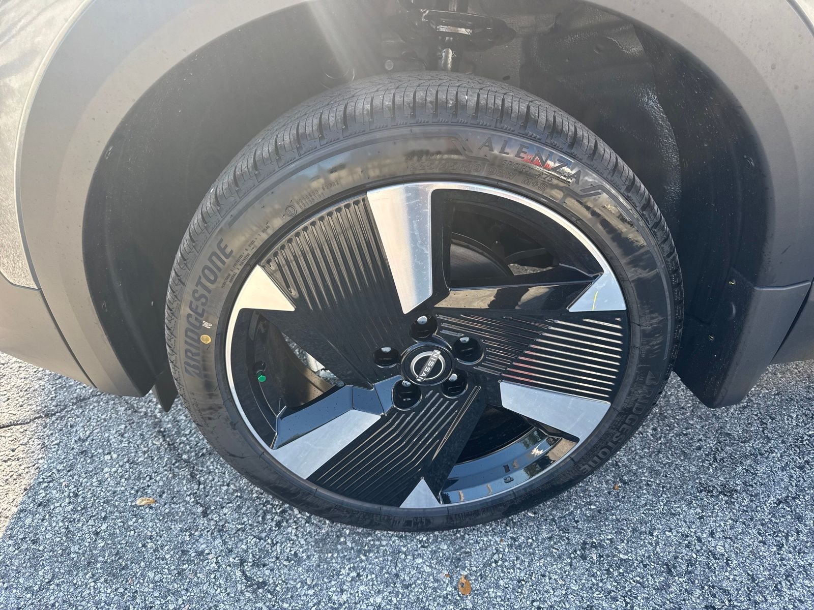 New 2026 Nissan Kicks SR 4D Sport Utility