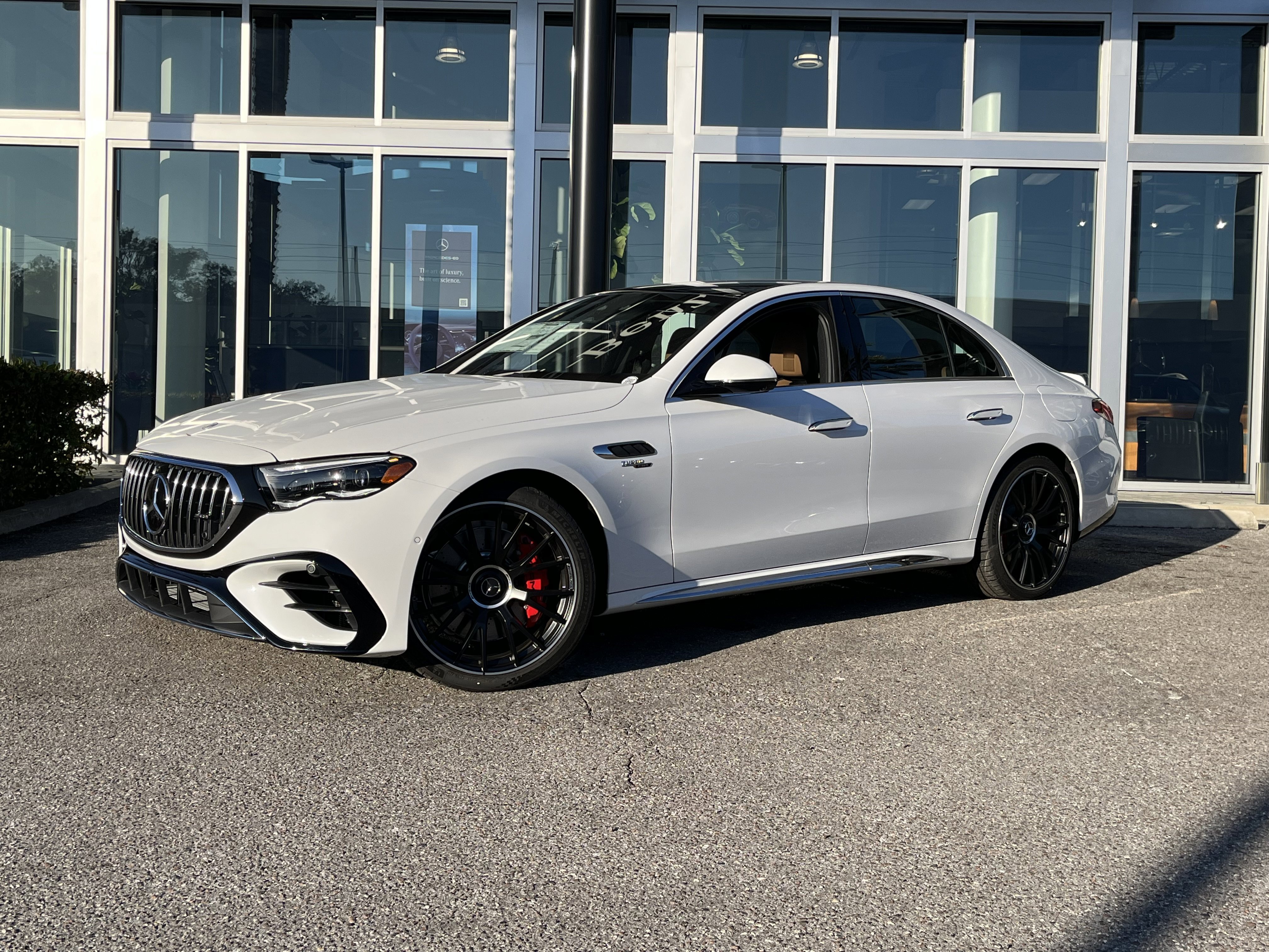 New 2026 MANUFAKTUR Moonlight White Metallic Mercedes-Benz AMG® E 53 E image 2