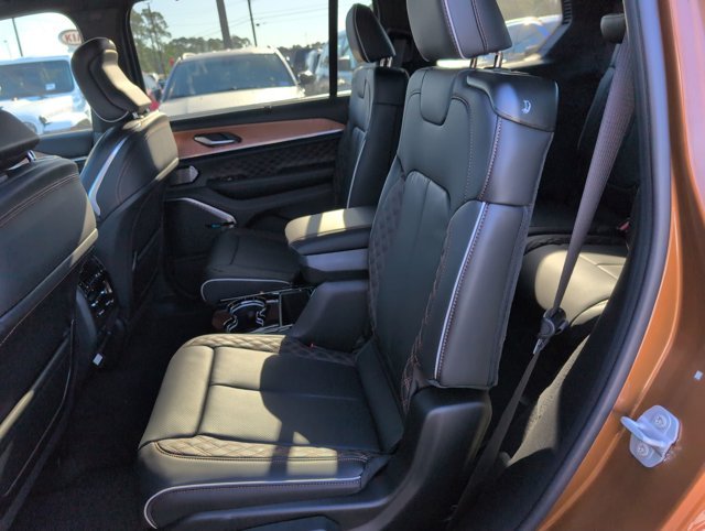 New 2027 Copper Shino Metallic Clearcoat Jeep Summit image 26