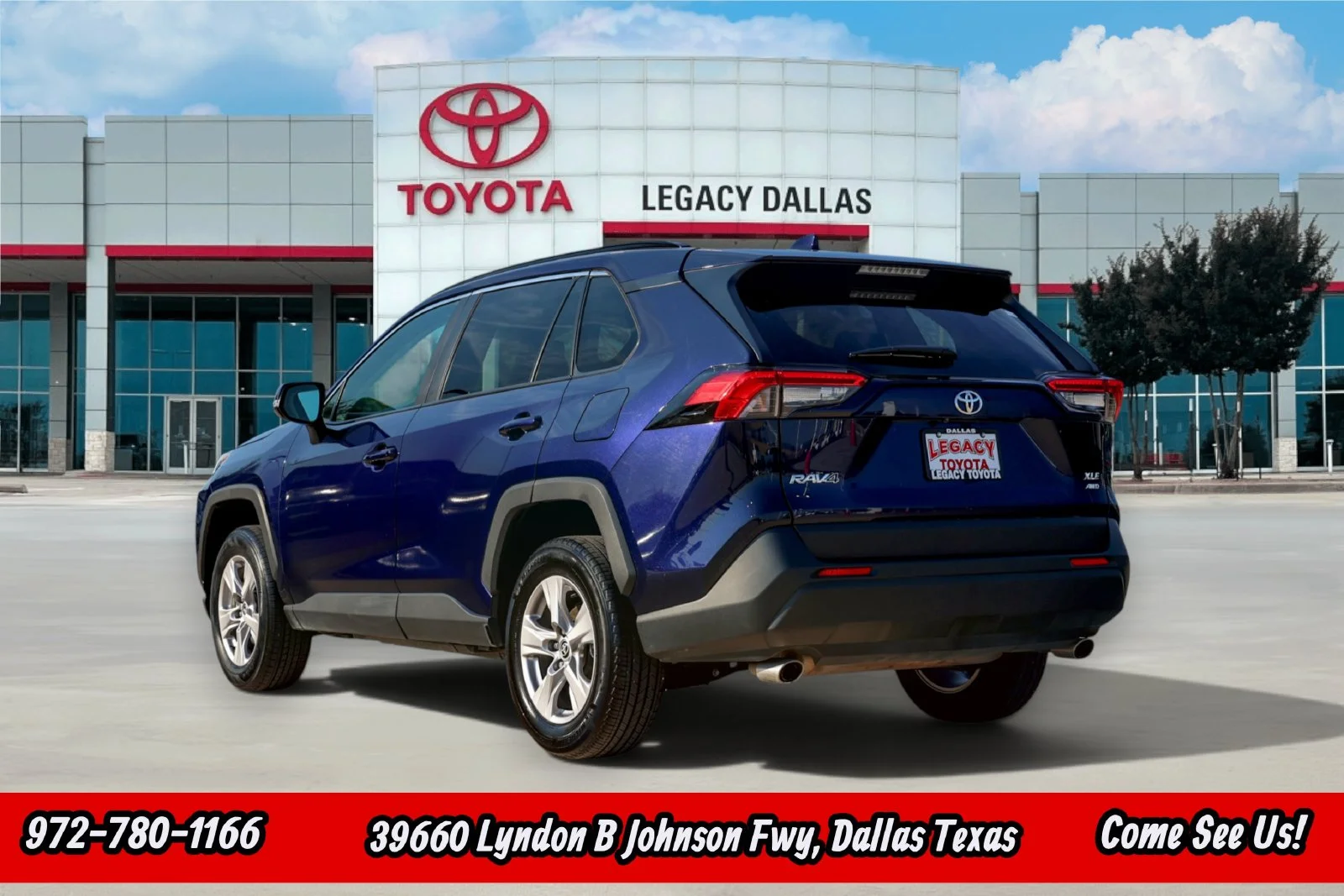 Used 2025 Blue Toyota XLE image 7