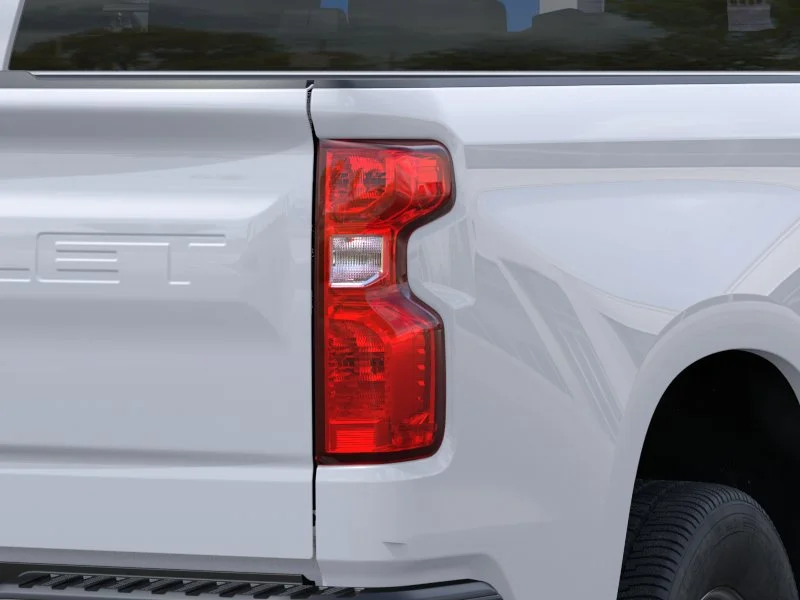 New 2026 Summit White Chevrolet WT image 11