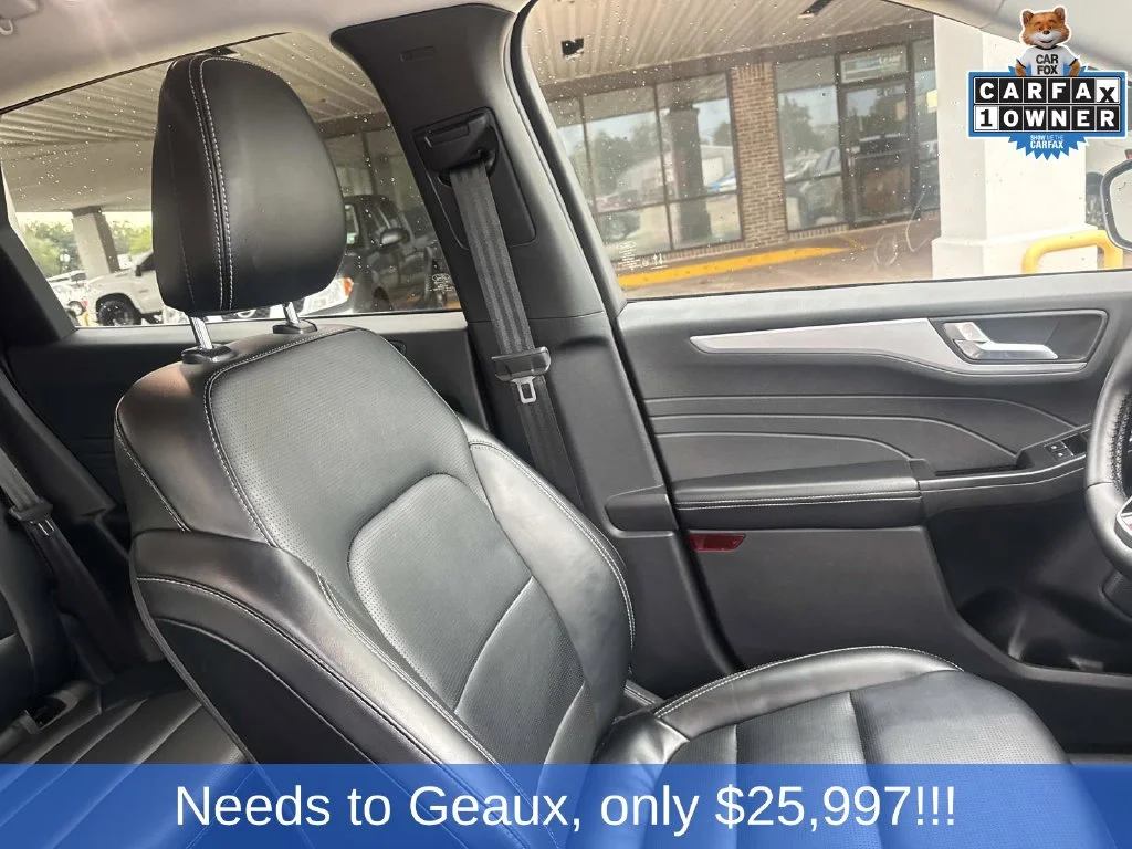 Used 2025 Gray Ford Platinum image 21
