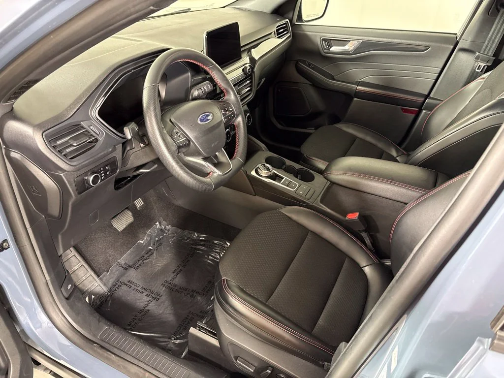 Used 2025 Blue Ford ST-Line image 28