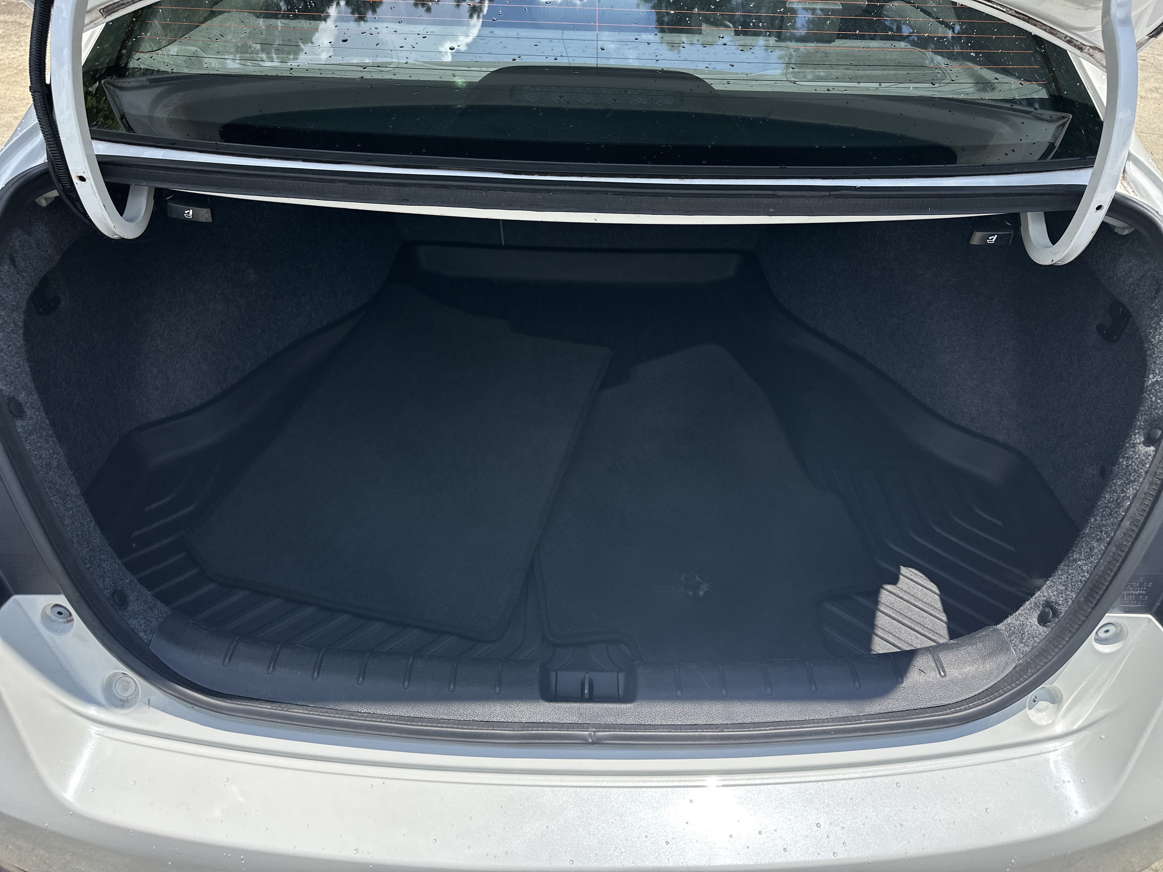 Used 2016 White Orchid Pearl Honda EX image 21