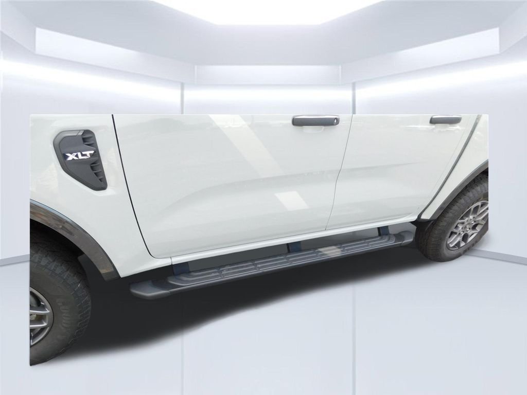 Used 2024 Cactus Ford XLT image 16