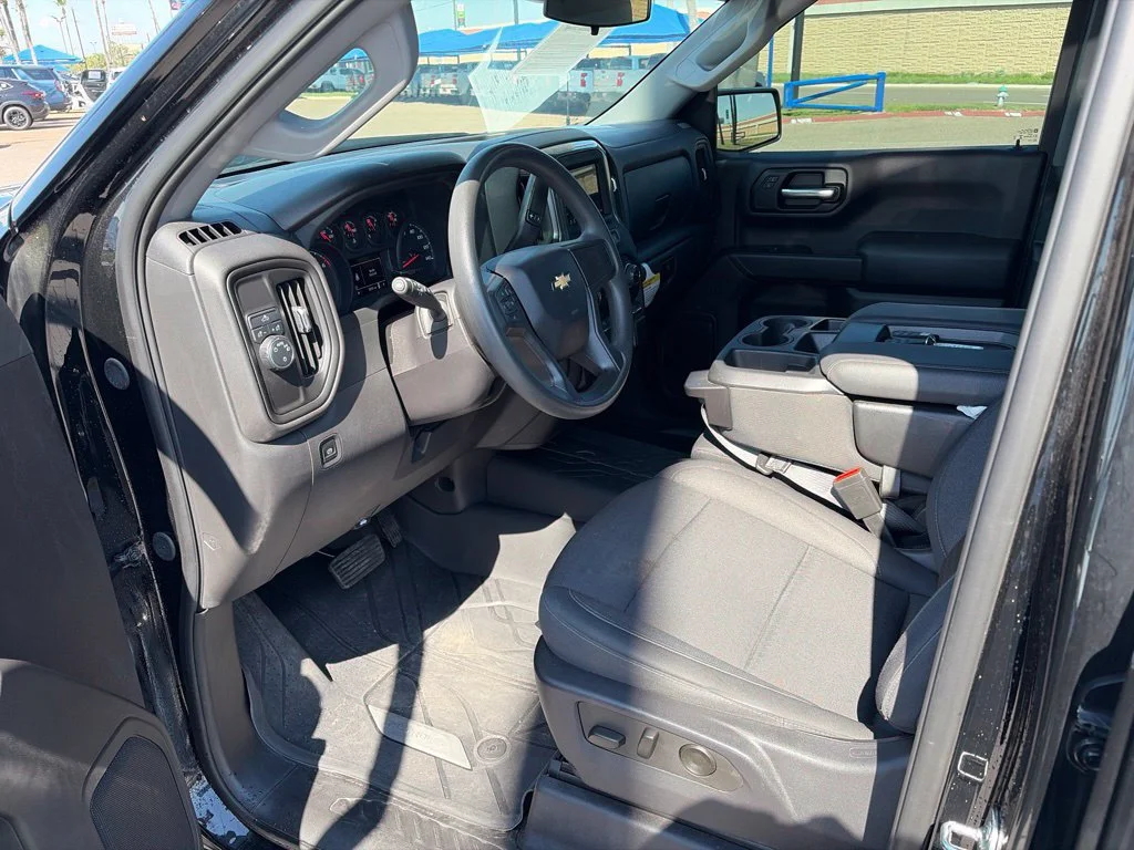 Used 2024 Black Chevrolet Custom image 8