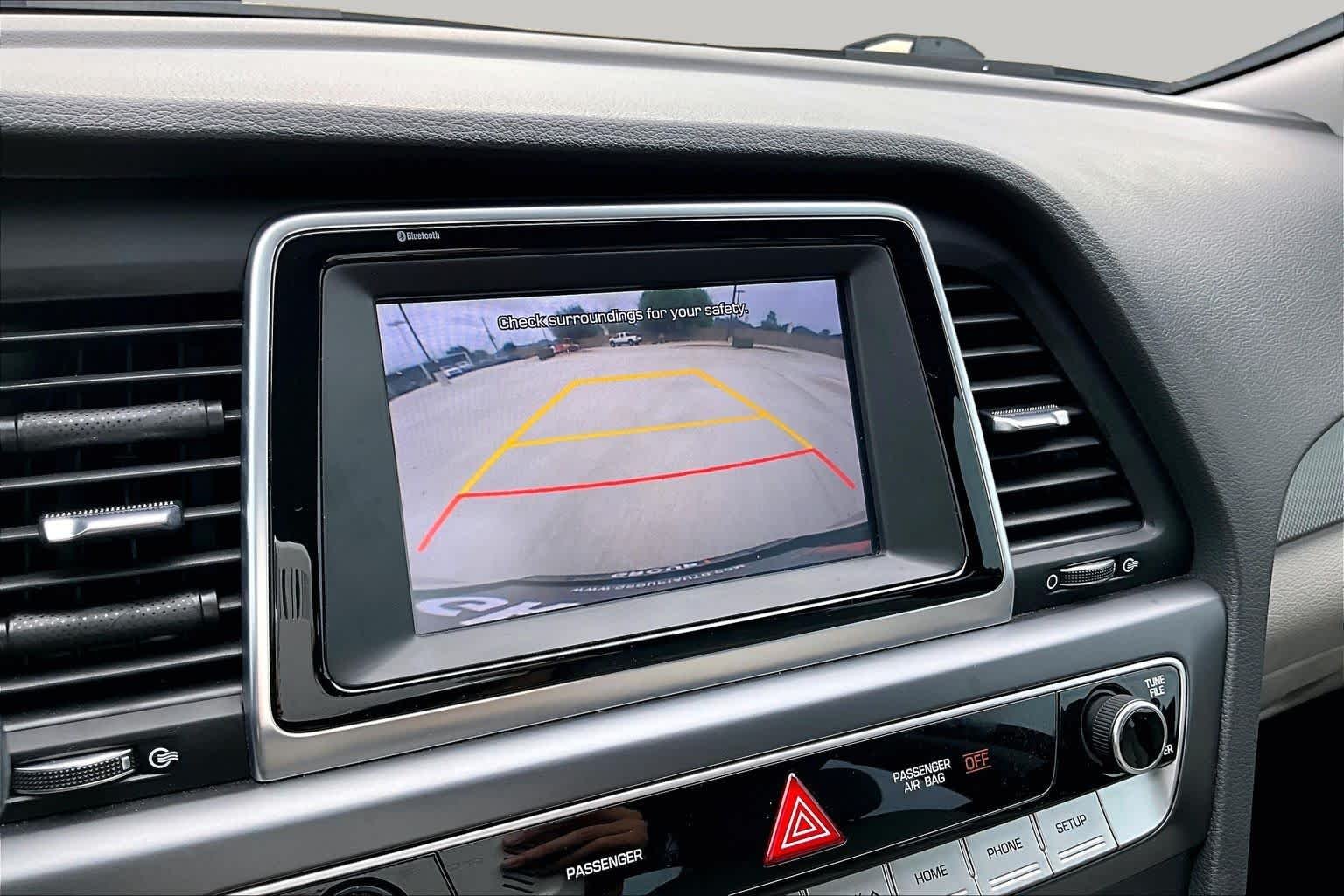 Used 2018 Cosmopolitan Red Hyundai SE image 25