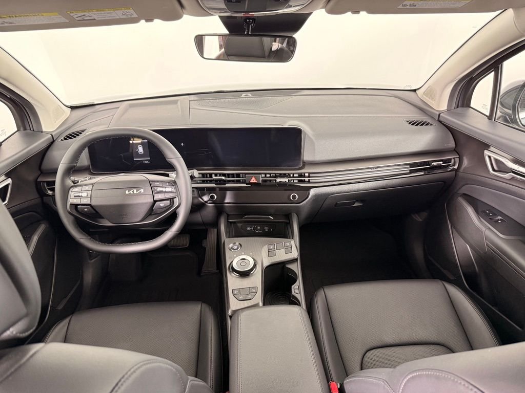 Used 2026 Gravity Gray Kia EX image 6