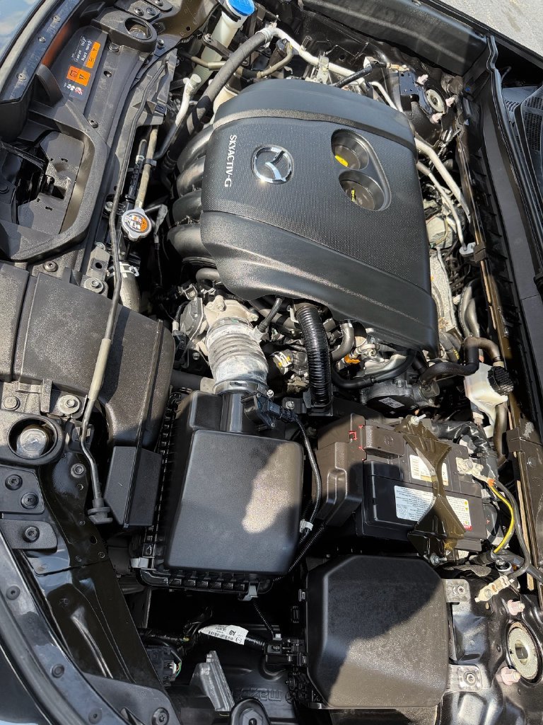 Used 2021 Jet Black Mazda Preferred image 18
