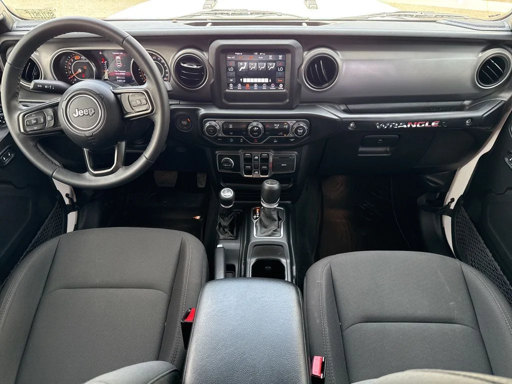 Used 2022 White Jeep Unlimited Willys image 18