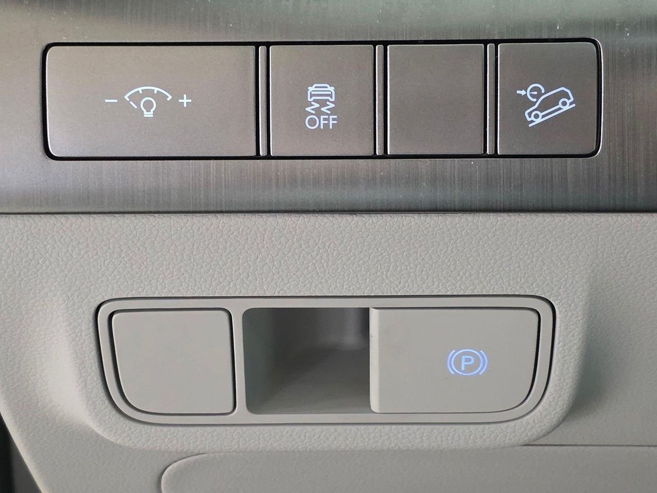 New 2027 Ecotronic Gray Pearl Hyundai SEL Sport FWD image 33