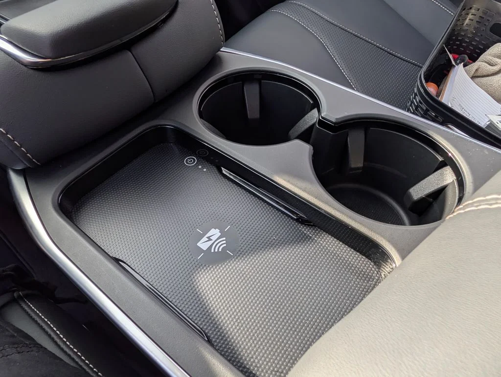 Used 2025  Acura Technology Package image 32