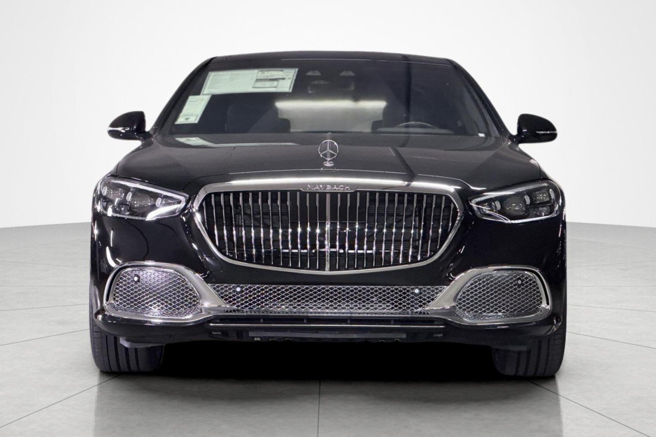 New 2026 Obsidian Black Metallic Mercedes-Benz Maybach S 680 4MATIC® Sedan image 8