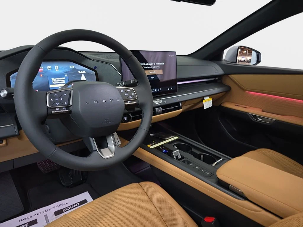 New 2026 Iridium Lexus PREMIUM AWD image 10