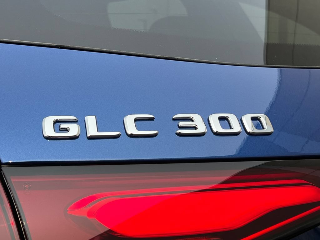 New 2026 Starling Blue Metallic Mercedes-Benz GLC 300 image 65