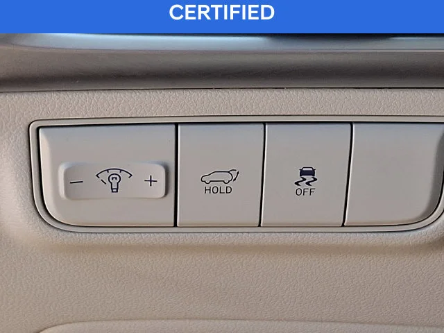 Used 2025 Gray Hyundai SEL image 26