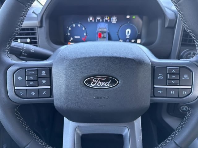 Used 2025 Red Ford XLT image 32