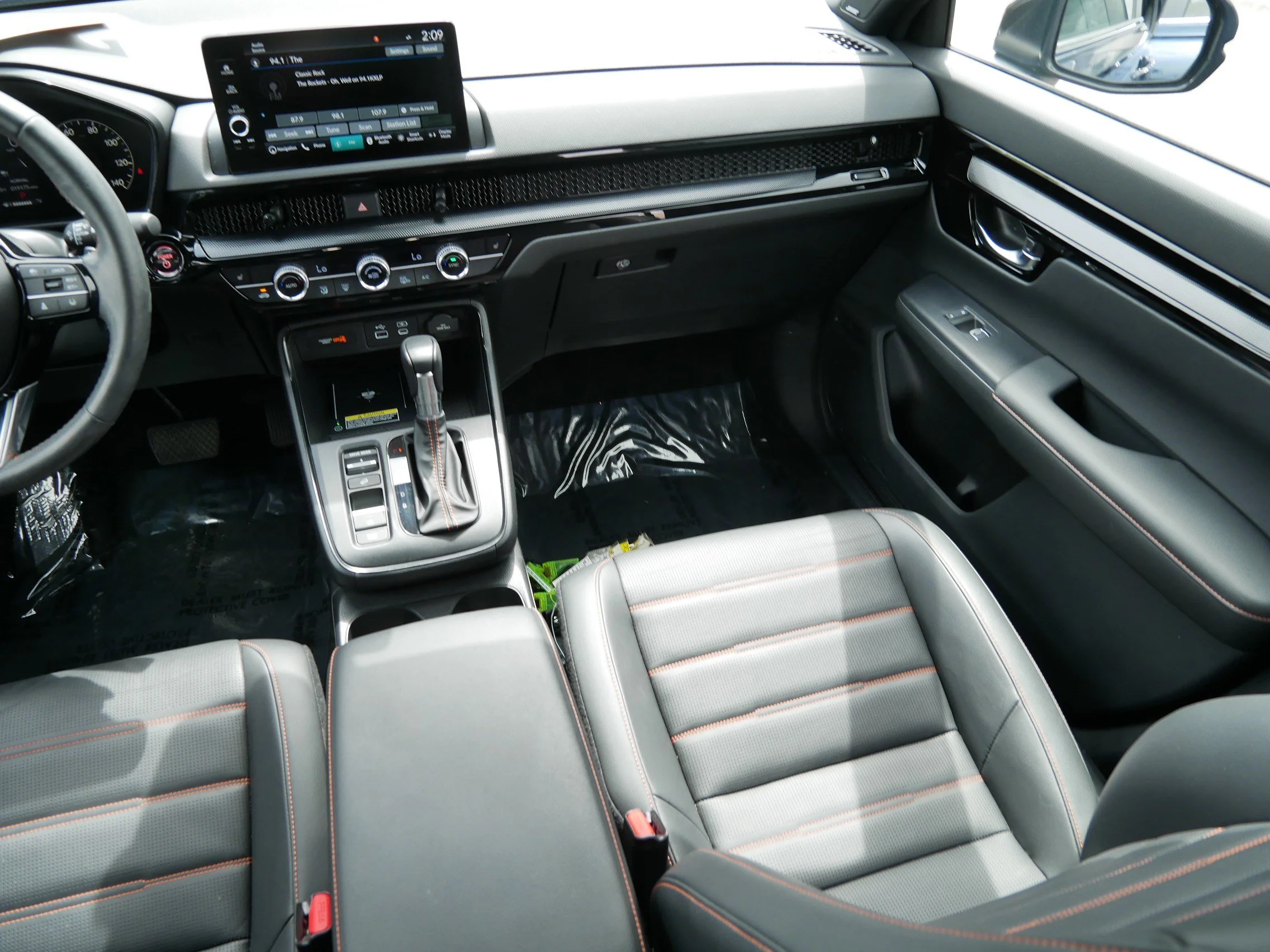 2024 Honda CR-V Sport Touring - Photo 11