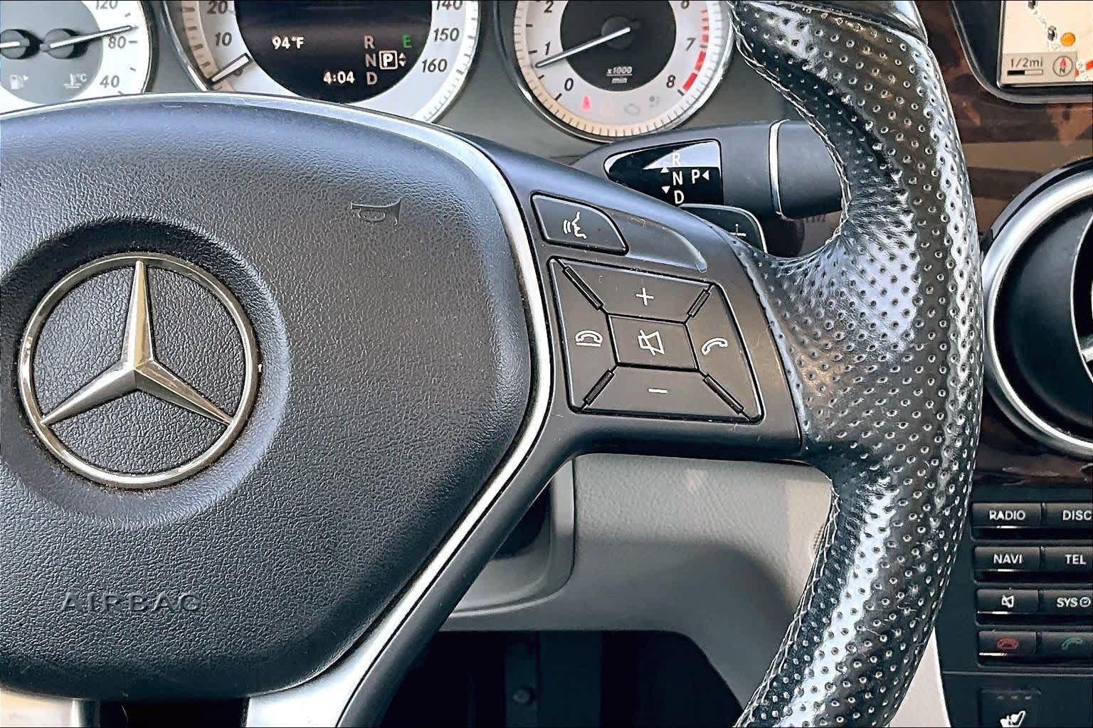 Used 2015 Steel Gray Metallic Mercedes-Benz GLK 350 image 25